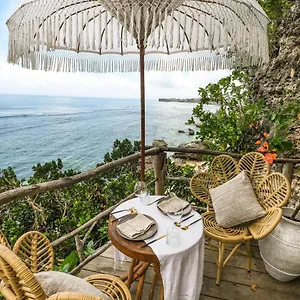 The Korowai Uluwatu
